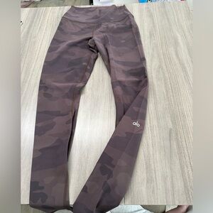ALO YOGA leggings